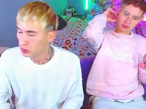 Latin_boysxxxx's cam snapshot