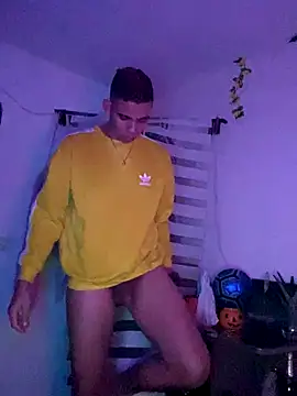 Dylams_maja's cam snapshot