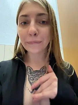 Sunny___Bunny live sex cam