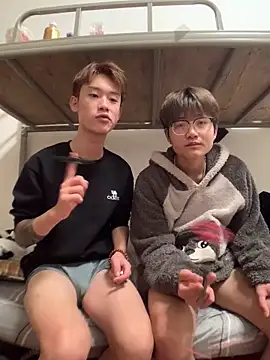 KK-cuteboy's cam snapshot