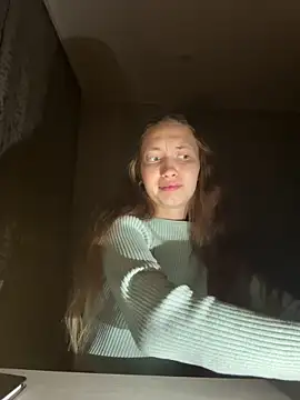 Holy_Poly's cam snapshot