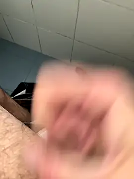 marc8876's cam snapshot