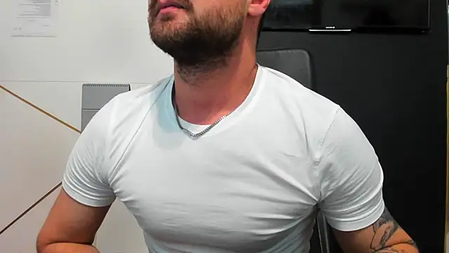 JamesMyerss's cam snapshot