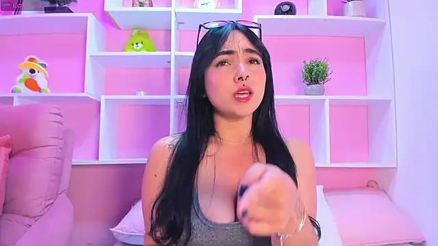 kittyMelvis's cam snapshot