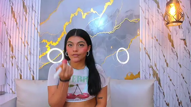 NIKIBUNNY's cam snapshot