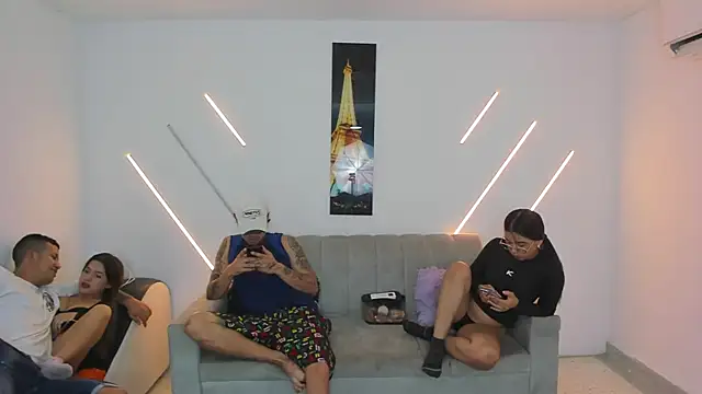 brutal_sex_room2 live sex cam