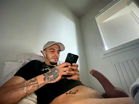 Rebeu313 live sex cam