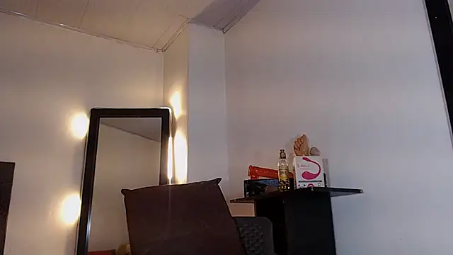 sofiaxdollxxx live sex cam