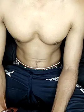 kisses-onmy-body live sex cam