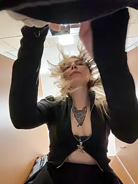 Sunny___Bunny live sex cam