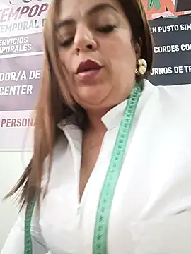 Mia-Glow live sex cam