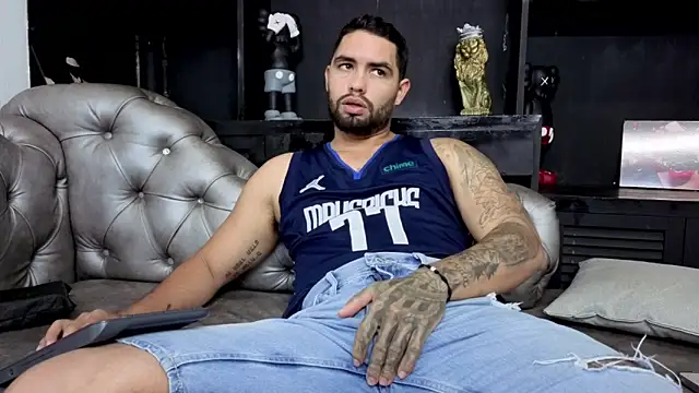 matteosantos live sex cam