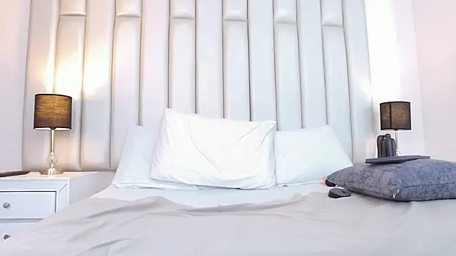 aandreaperez live sex cam