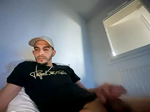 Rebeu313 live sex cam