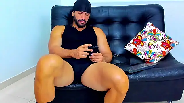 AlfredWalker live sex cam