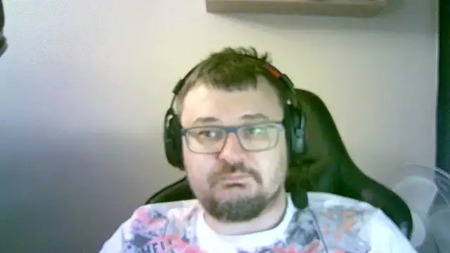 SirAbuser's cam snapshot