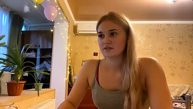 Malley_Saunds's cam snapshot