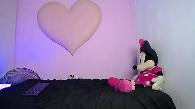 Little_bubu's cam snapshot