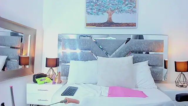 Hanna_Tatoo's cam snapshot