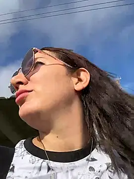 Arya_d's cam snapshot