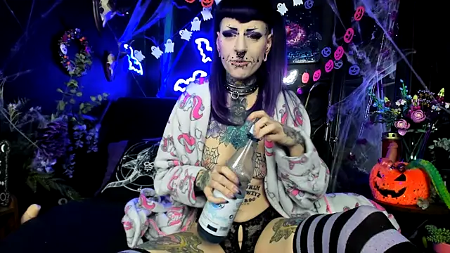 Purple_Coffin666 live sex cam