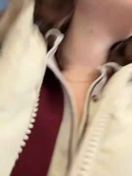 Dina_Tease live sex cam