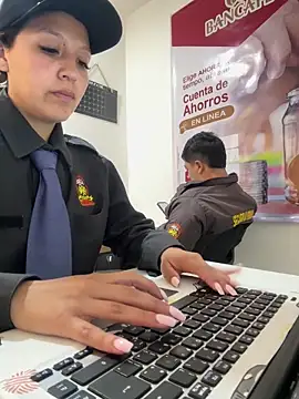 Emily-7_ live sex cam