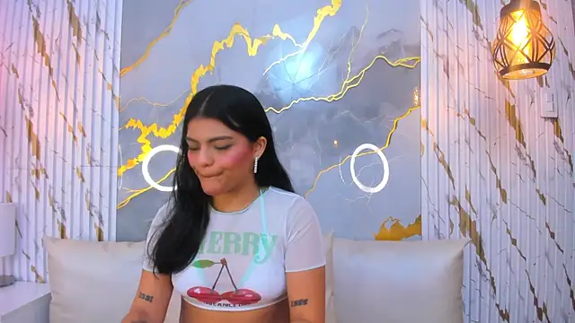 NIKIBUNNY's cam snapshot