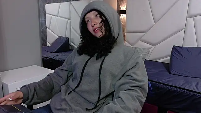 pettymoon1's cam snapshot