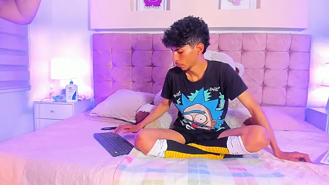 Katy_Gomez_ live sex cam