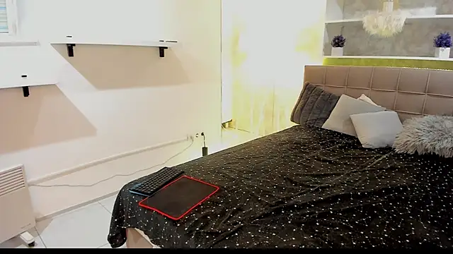 IsabelKiss's cam snapshot