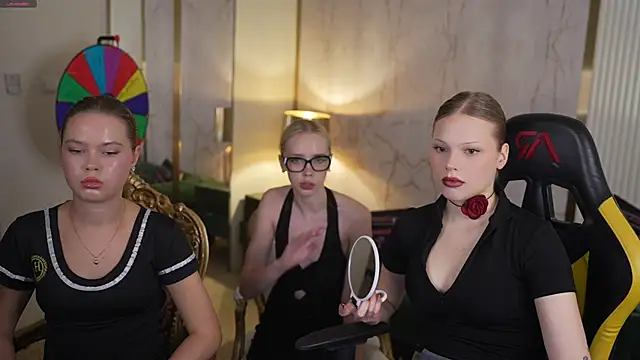 Jessica_start's cam snapshot