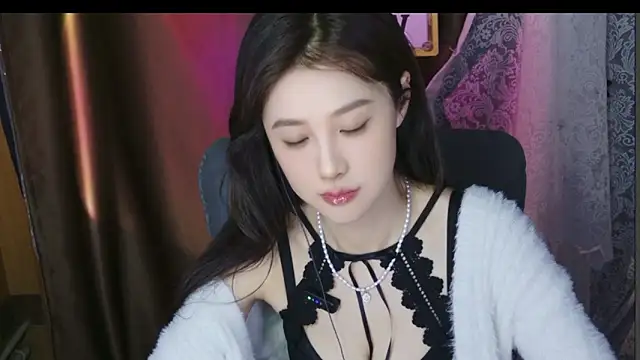 huanxbaby's cam snapshot