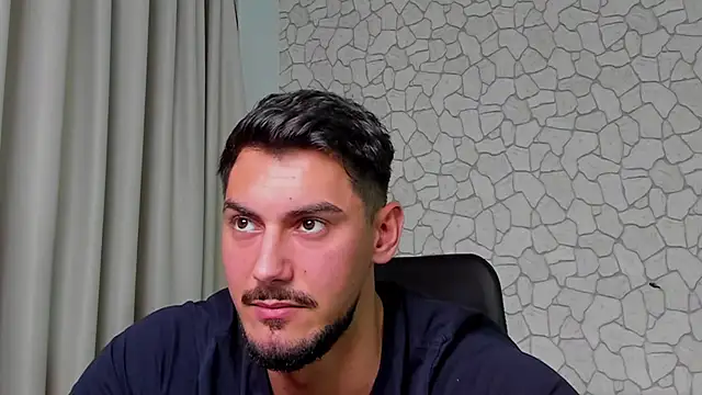 ClintMasters live sex cam