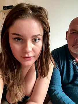 MaribelRiver live sex cam