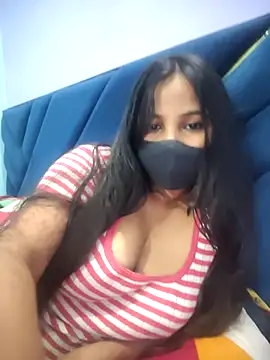 Lusty-radhika's cam snapshot