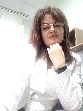 ValeriaLove43211's cam snapshot