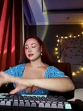 LolaMint_'s cam snapshot