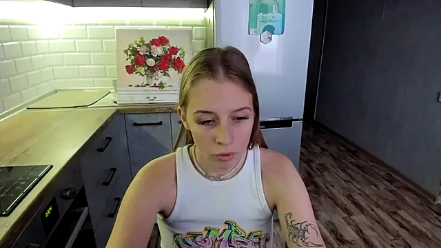 AnnNorriss's cam snapshot