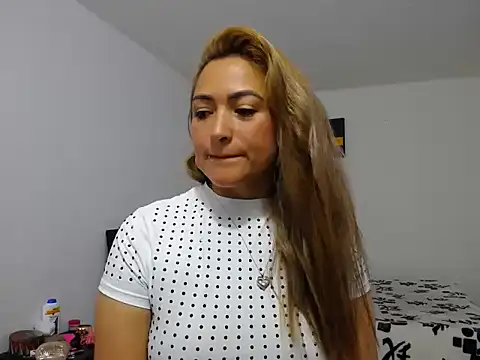 ximenaxcite19's cam snapshot