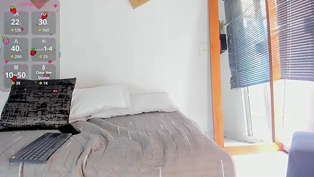 Aleexiiaa live sex cam