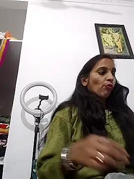 Hotty-Nidhi's cam snapshot