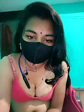 DivyaBhabhi69@xh's cam snapshot