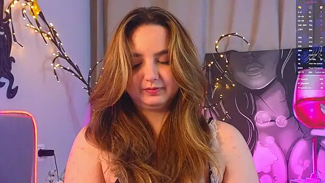 LucilleMcBride live sex cam