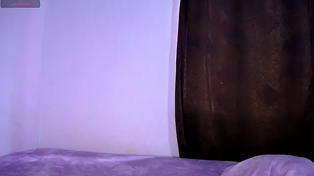 DaraKat18 live sex cam