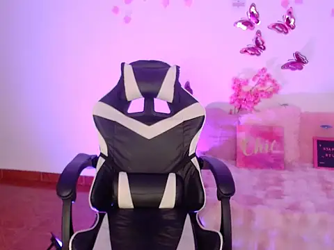 Nina__666's cam snapshot