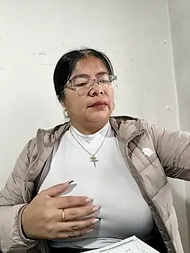 __valentina18 live sex cam