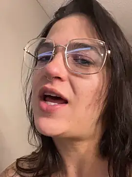 SafeinouterSpace live sex cam