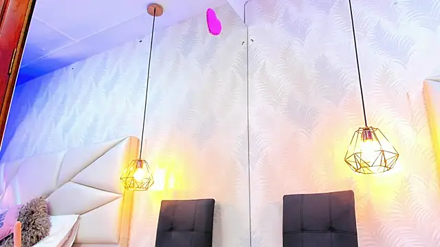 laurettedela_rouse live sex cam