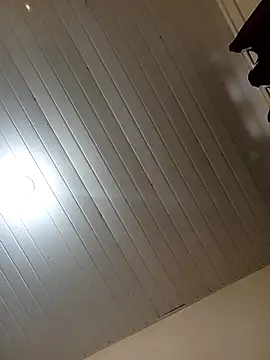 Ravena2290 live sex cam